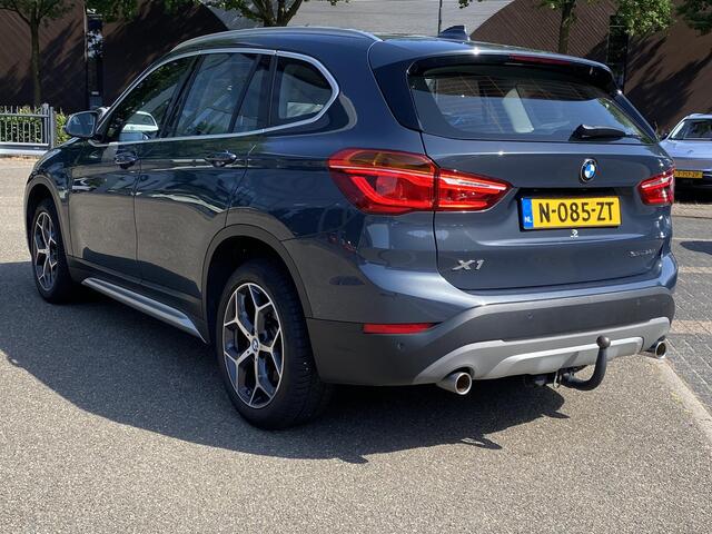 BMW X1 sDrive20i TREKHAAK | ELEK. KOFFER | LEDER | RIJKLAAR INCL. 12 MND. BOVAGGARANTIE