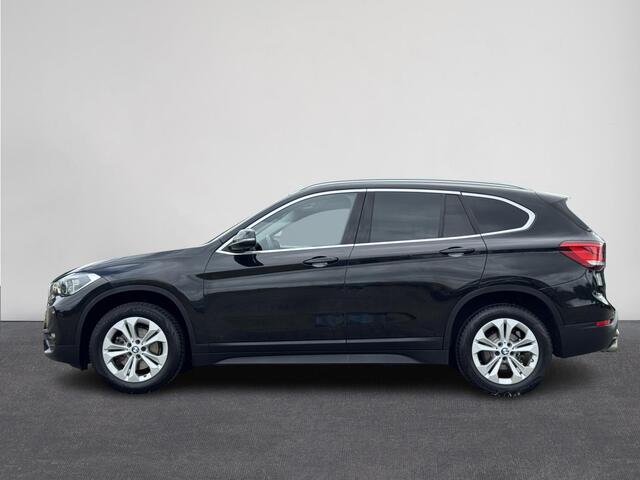 BMW X1 sDrive18i High Executive | Automaat | Cruise | Camera | Navi | Stoelverwarming | Clima ( Vesteging - Vianen )