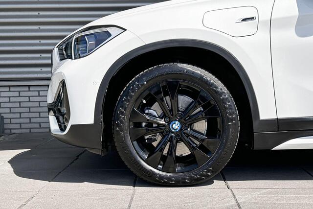BMW X1 xDrive25e