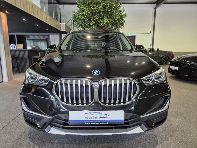 BMW X1 xDrive25e High Executive X-Line Volleder | Camera | Groot scherm | LED | Dealeronderh.