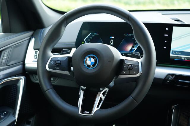 BMW X1 xDrive25e M Sport 220pk Navigatie/Stoelverwarming/Camera