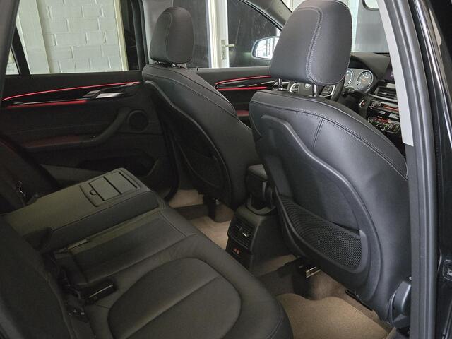 BMW X1 xDrive25e X LINE | ADAPT. CRUISE CONTROL | PANORAMA | LEDER | SPORTSTOELEN | KEYLESS | CAMERA |