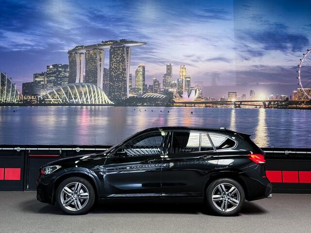 BMW X1 sDrive18i High Executive LED|M-Pakket|Camera|