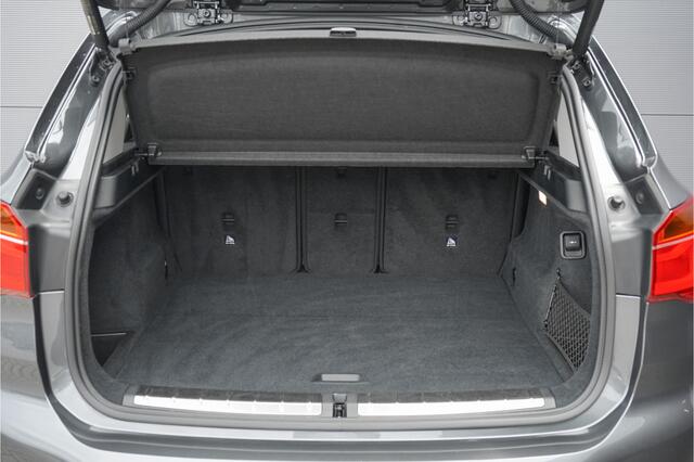 BMW X1 sDrive20i High Executive X-Line Camera Leer Head-Up