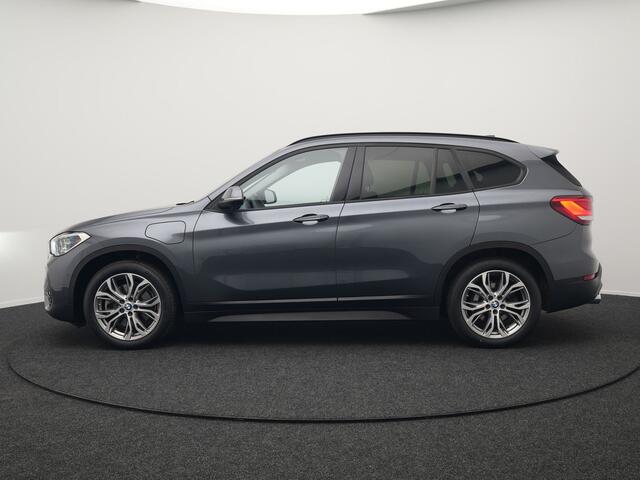 BMW X1 xDrive25e Executive Plug In Hybrid 221pk PHEV | Cruise Control | Keyless | Verwarmde stoelen | Camera |