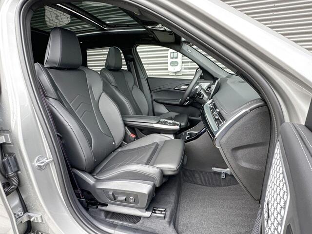 BMW X1 sDrive18i M Sportpakket Pro / Innovation Pack / Travel Pack / Comfort Pack