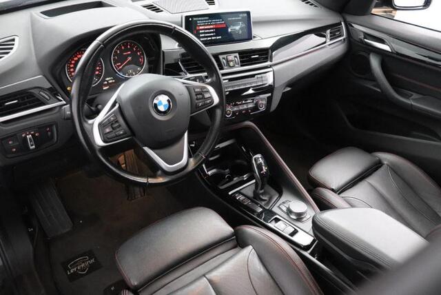 BMW X1 sDrive18i High Executive | Leder | Panoramadak | Camera |