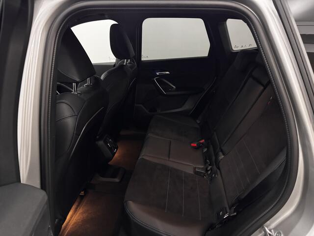 BMW X1 xDrive25e M Sport Half leder, Camera, Navi, Keyless start, Virtual desk, Stoelverwarming, Elektrische achterklep, 3 jaar garantie