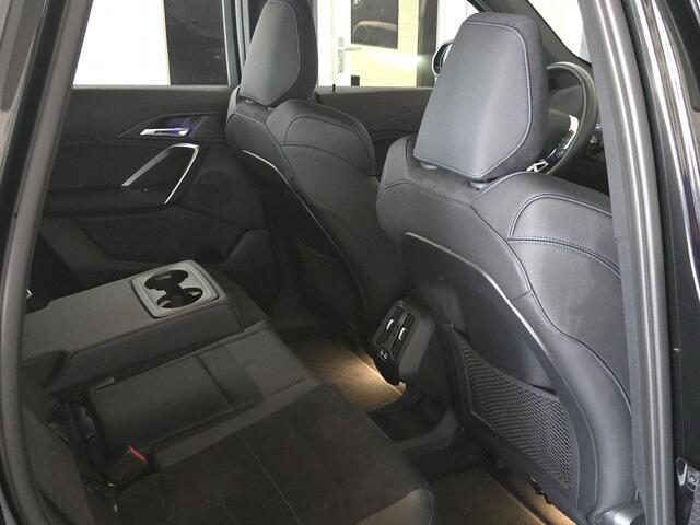 BMW X1 xDrive25e M SPORT | KEYLESS ENTRY | CAMERA | STOELVERWARMING | APPLE CARPLAY |