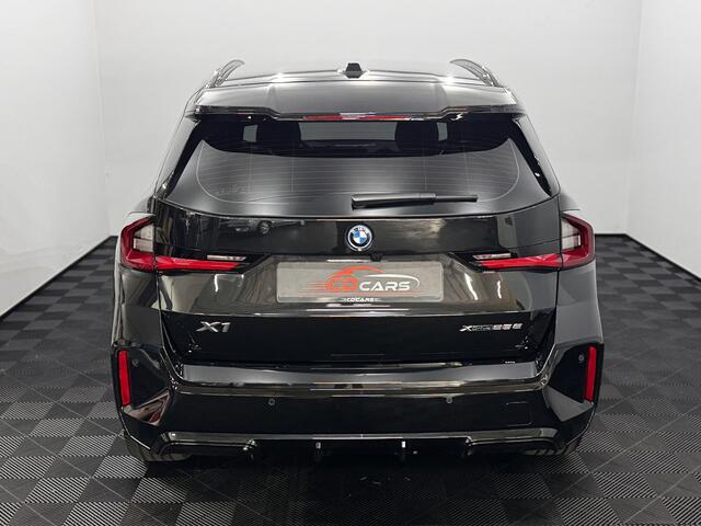 BMW X1 xDrive25e M Sport Half leder, Camera, Navi, Keyless start, Virtual desk, Stoelverwarming, Elektrische achterklep, 3 jaar garantie