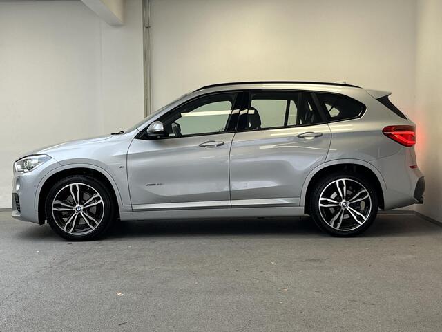 BMW X1 sDrive20i M-sport | ORG.NL | HEAD-UP | LEDER | CAMERA |