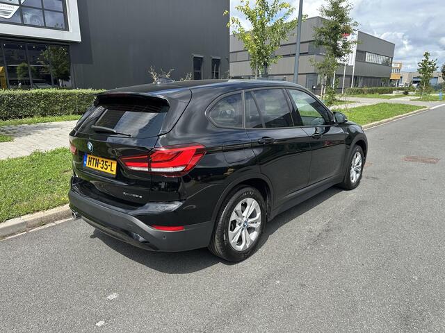 BMW X1 xDrive25e Exec Sportstoel, Navi, Camera, LED, Trekhaak