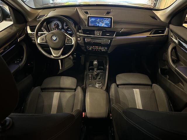 BMW X1 xDrive25e Exec Sportstoel, Navi, Camera, LED, Trekhaak
