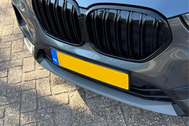 BMW X1 xDrive25e | PDC V+A | Apple Carplay | Elektrische Klep | LED | Cruise | DAB