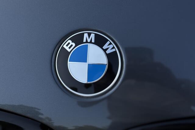 BMW X1 xDrive25e | PDC V+A | Apple Carplay | Elektrische Klep | LED | Cruise | DAB