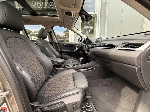 BMW X1 xDrive20i Centennial High Executive X Line Panoramadak
