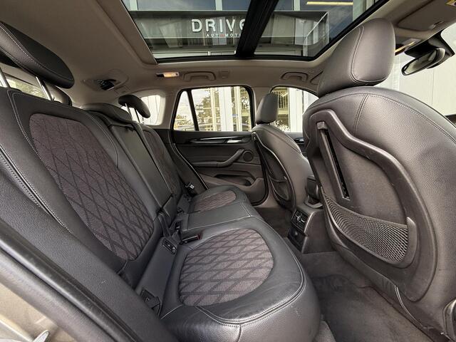 BMW X1 xDrive20i Centennial High Executive X Line Panoramadak