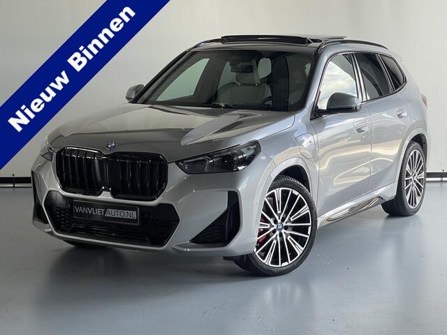 BMW X1 xDrive30e M Sport Innovation Pano Dak Head UP / Harman Kardon / Trekhaak / 7800 KM !!