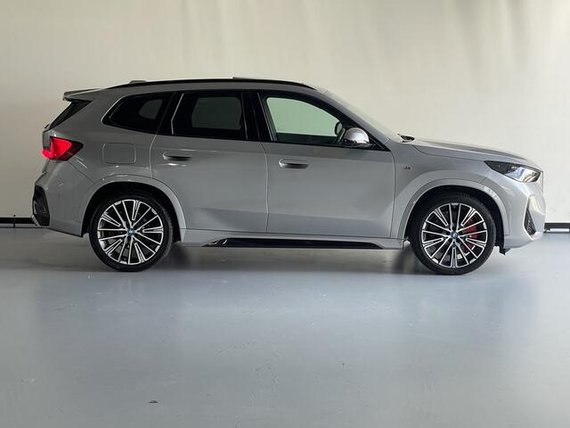 BMW X1 xDrive30e M Sport Innovation Pano Dak Head UP / Harman Kardon / Trekhaak / 7800 KM !!