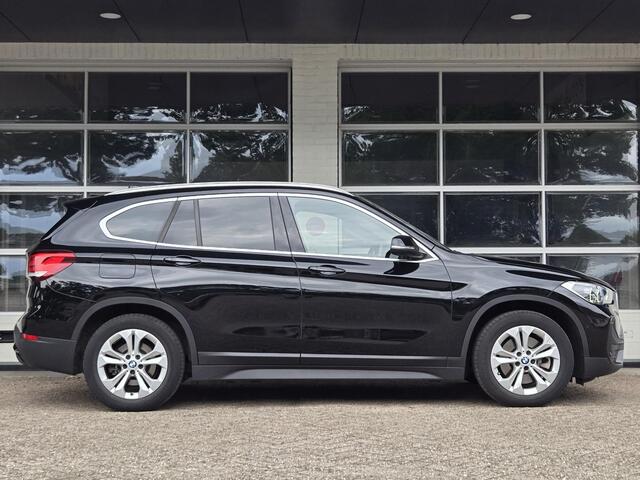 BMW X1 xDrive25e eDrive Edition | LEDER | HEAD UP | ELEKTR. KOFFERKLEP | TREKHAAK | CAMERA | LED KOPLAMPEN |