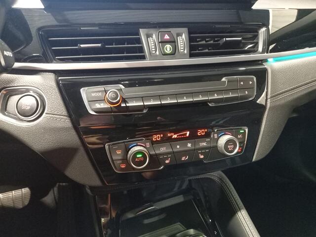BMW X1 xDrive25e High Executive M-Sport | Panorama | '19 | HUD | Trekhaak | Camera