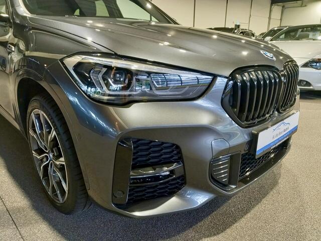 BMW X1 xDrive25e High Executive M-Sport | Panorama | '19 | HUD | Trekhaak | Camera
