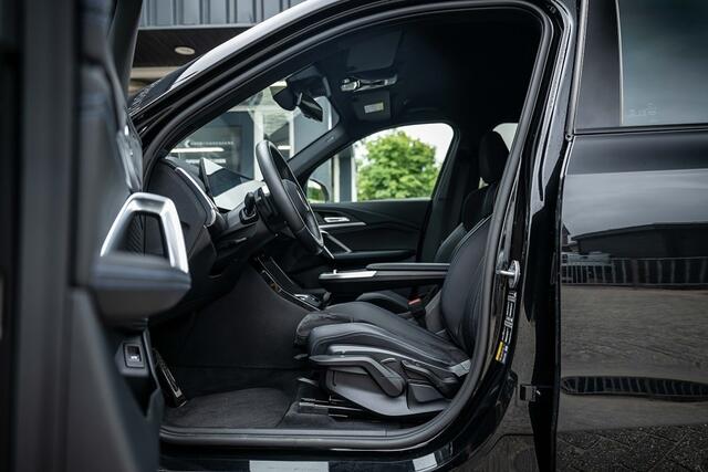 BMW X1 25e xDrive M Sport | Shadow | Driving Ass. Plus | Camera | Adapt. Led | Stoelverwarming | 20 Inch |