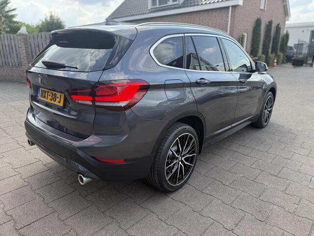BMW X1 sDrive20i High Exec. LED/Elekt.Stoel.Memory/Leder