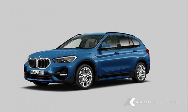 BMW X1 25e xDrive Sportline | Stoelverwarming | Keyless | HUD | Camera | Hifi | Stuurverwarming | Trekhaak | 18' inch |