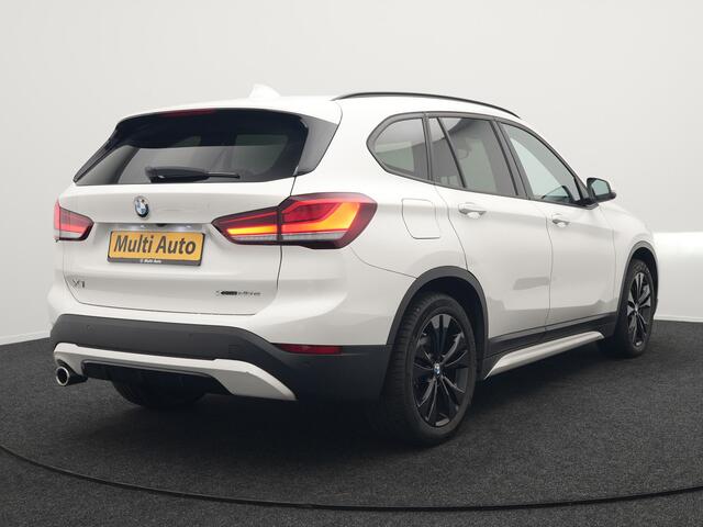 BMW X1 xDrive25e Sportline Plug in Hybrid 222pk Dealer O.H PHEV | Harman Kardon | Apple Carplay | Lederen Sportstoelen | Camera | Navigatie | Cruise Control | DAB