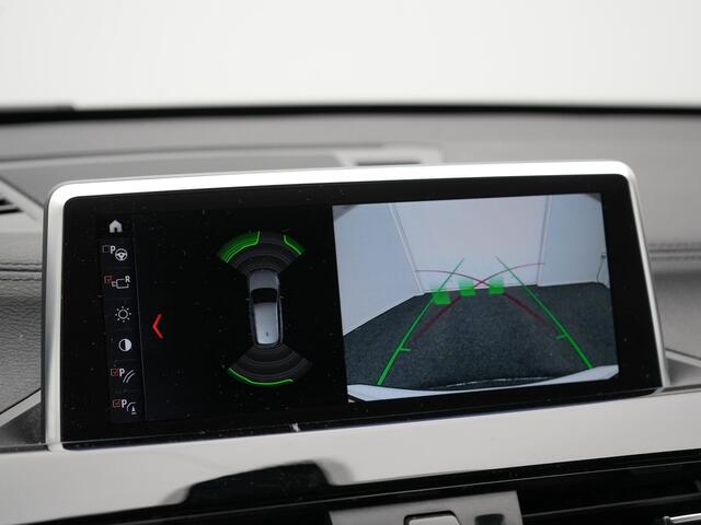 BMW X1 xDrive25e Sportline Plug in Hybrid 222pk Dealer O.H PHEV | Harman Kardon | Apple Carplay | Lederen Sportstoelen | Camera | Navigatie | Cruise Control | DAB