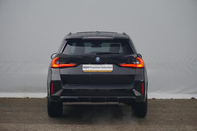 BMW X1 xDrive25e M Sport / Stoel- en Stuurverwarming / Elektrische Stoelen