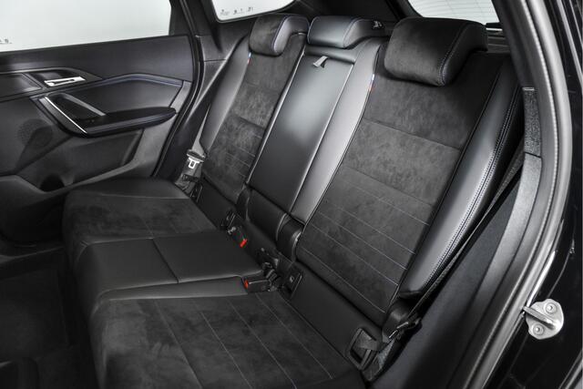 BMW X1 135 PK xDrive25e M-Sport | M Sportpakket | Premium Pack | Dig. Cockpit | Adapt. Cruise | PDC | Camera | NAV + App. Connect | ECC | Elek. Klep | LM 18" | 4926