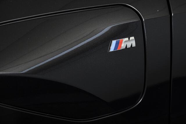 BMW X1 135 PK xDrive25e M-Sport | M Sportpakket | Premium Pack | Dig. Cockpit | Adapt. Cruise | PDC | Camera | NAV + App. Connect | ECC | Elek. Klep | LM 18" | 4926