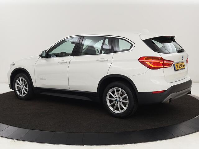BMW X1 sDrive20i Centennial Executive | Adaptive cruise | Full LED | Navigatie | Climate control | Parkeerhulp | Bluetooth