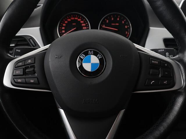 BMW X1 sDrive20i Centennial Executive | Adaptive cruise | Full LED | Navigatie | Climate control | Parkeerhulp | Bluetooth
