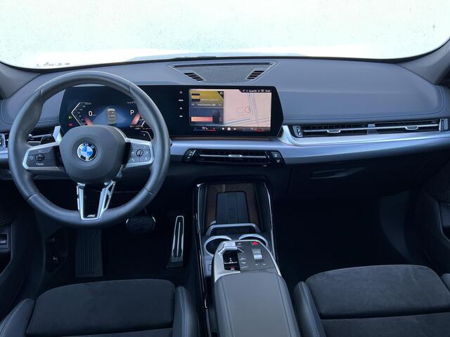 BMW X1 sDrive20i | M-Sportpakket | M-Sport Pro | 20inch | Adaptieve Led Lampen