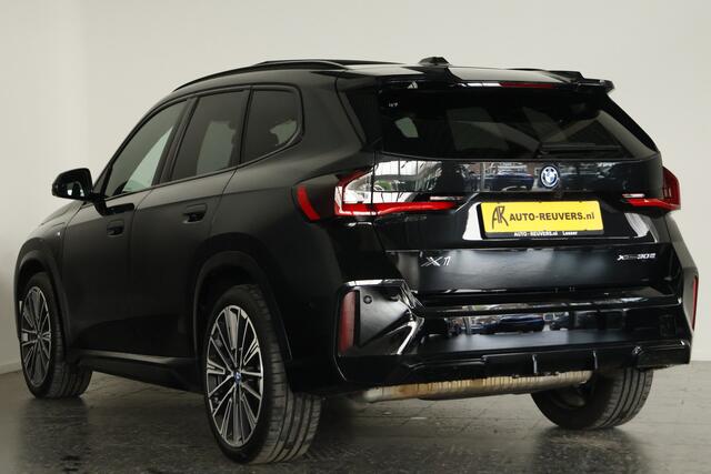 BMW X1 xDrive30e M-Sport Pano / Navi / HUD / CarPlay / Harman-Kardon