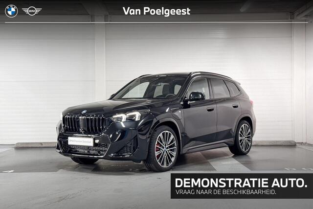 BMW X1 xDrive25e | M-Sport Pro | Travel Pack | Innovation Pack | Comfort Pack | Driving Assistant Professional | Harman/Kardon | Panoramadak | Comfort Access | Trekhaak