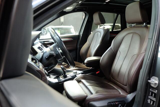 BMW X1 sDrive20i High Executive Edition / M Sport / Pano / HuD / Camera