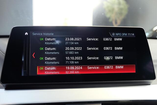 BMW X1 sDrive20i High Executive Edition / M Sport / Pano / HuD / Camera