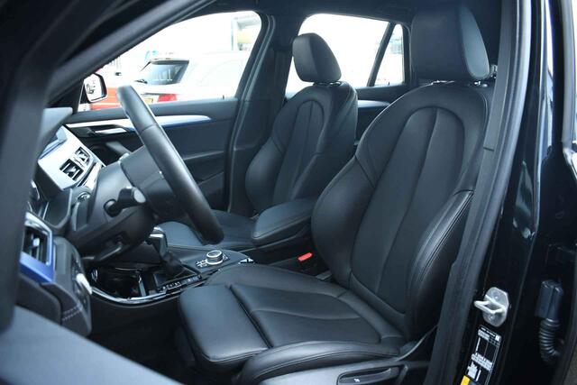 BMW X1 xDrive25e M-Sport Pano ACC Trekh HUD