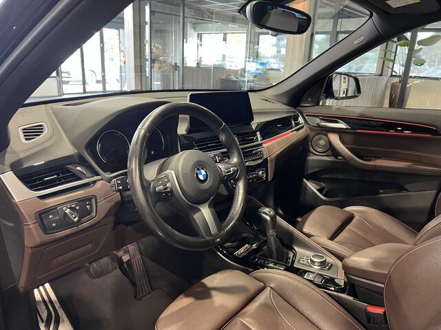BMW X1 xDrive25e High Executive M-Sport | Panorama | Bruin leder | HUD | Camera | Trekhaak | Harman Kardon