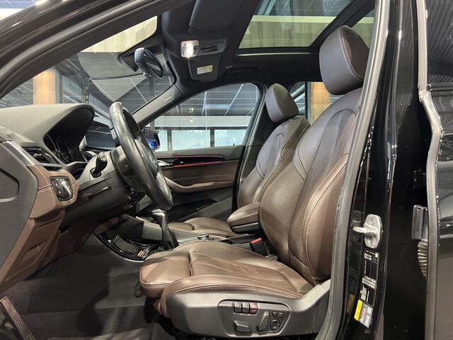 BMW X1 xDrive25e High Executive M-Sport | Panorama | Bruin leder | HUD | Camera | Trekhaak | Harman Kardon