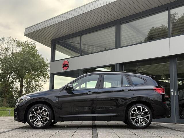 BMW X1 sDrive20i M-Sport | Navi | Camera | HUD | 19- Inch |