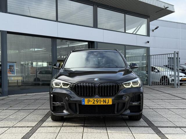 BMW X1 sDrive20i M-Sport | Navi | Camera | HUD | 19- Inch |