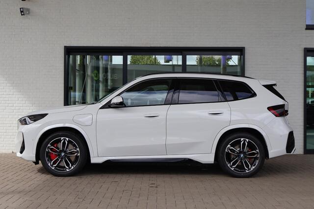 BMW X1 xDrive25e | M Sportpakket | Innovation Pack | Comfort Pack | Trekhaak