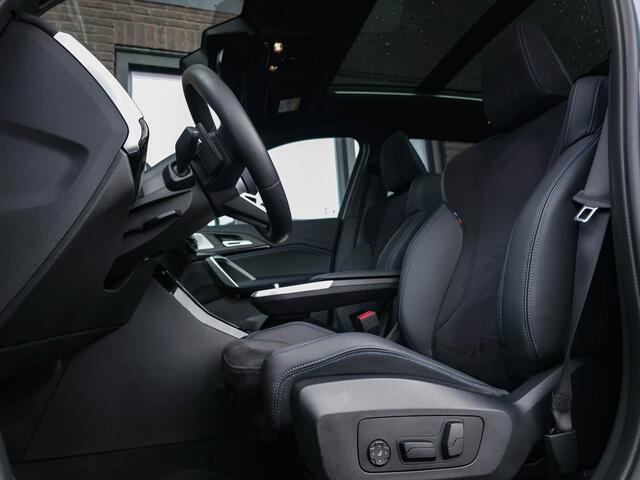 BMW X1 xDrive30e M Sport | Pano | HUD | 20" | Memo | H/K | Topv | Ad. Li. | Drive Pro |