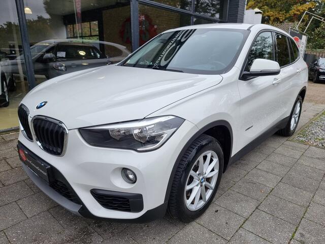 BMW X1 sDrive18i Executive | Navi | Climate | Stoelverw. | 119dkm | Smetteloze staat!
