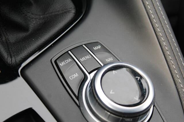 BMW X1 sDrive18i | Stoelver | Aut | Cruise |